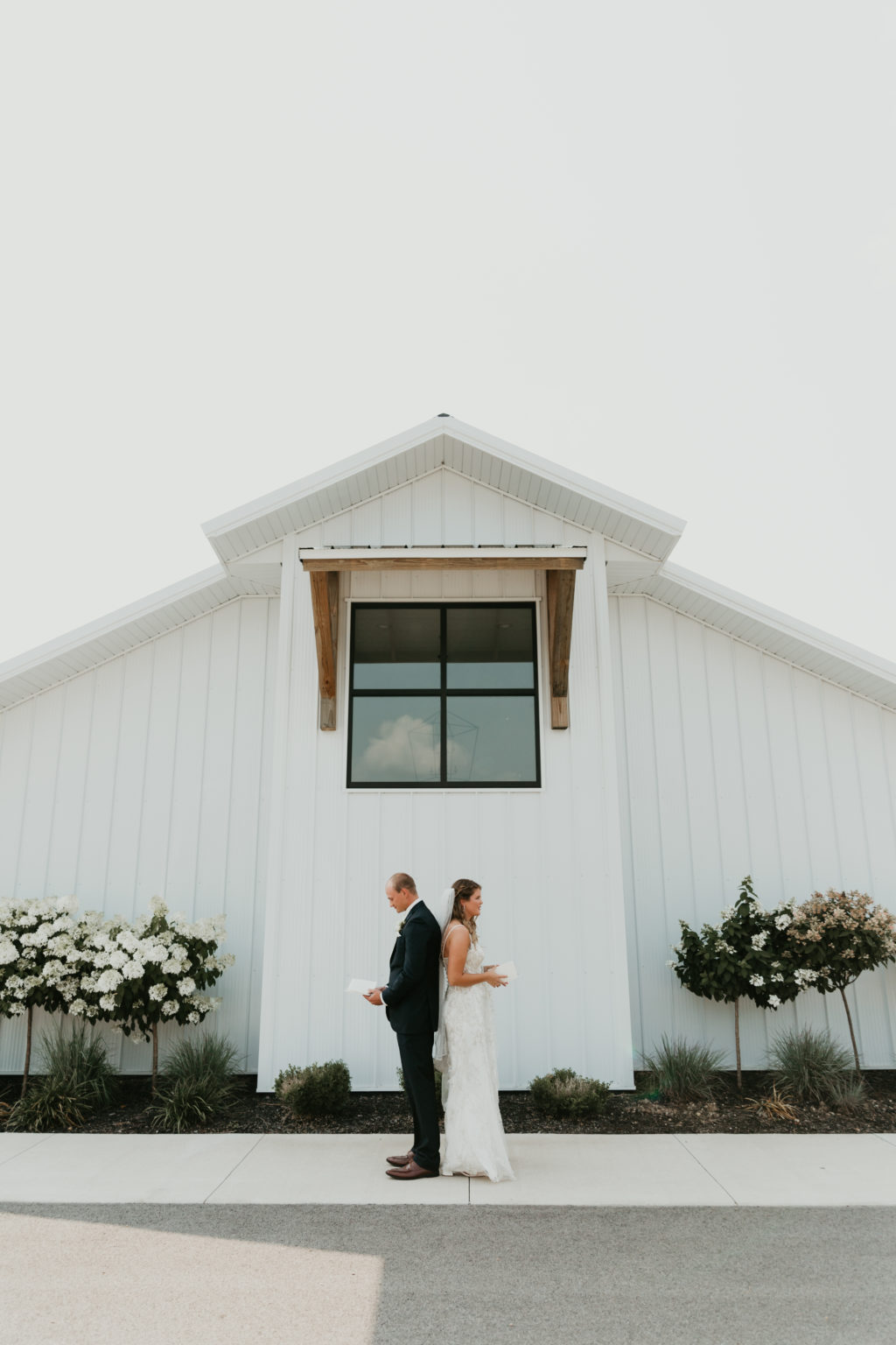 Lynsey + Blake Ashton Hill Farm Galena, IL