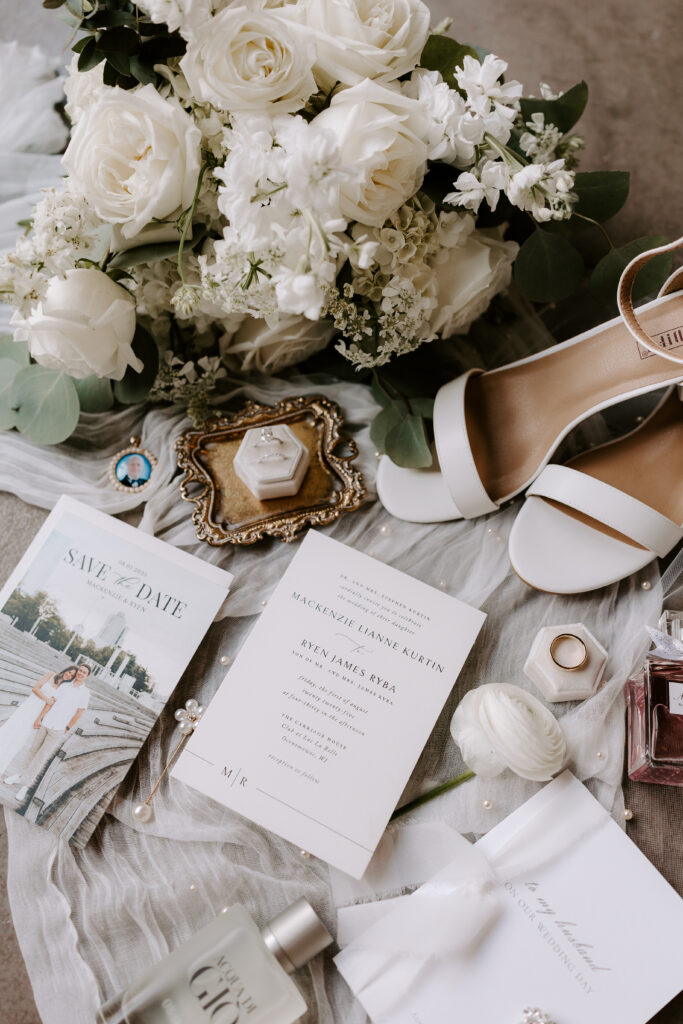 The Carriage House Wedding Oconomowoc Wisconsin