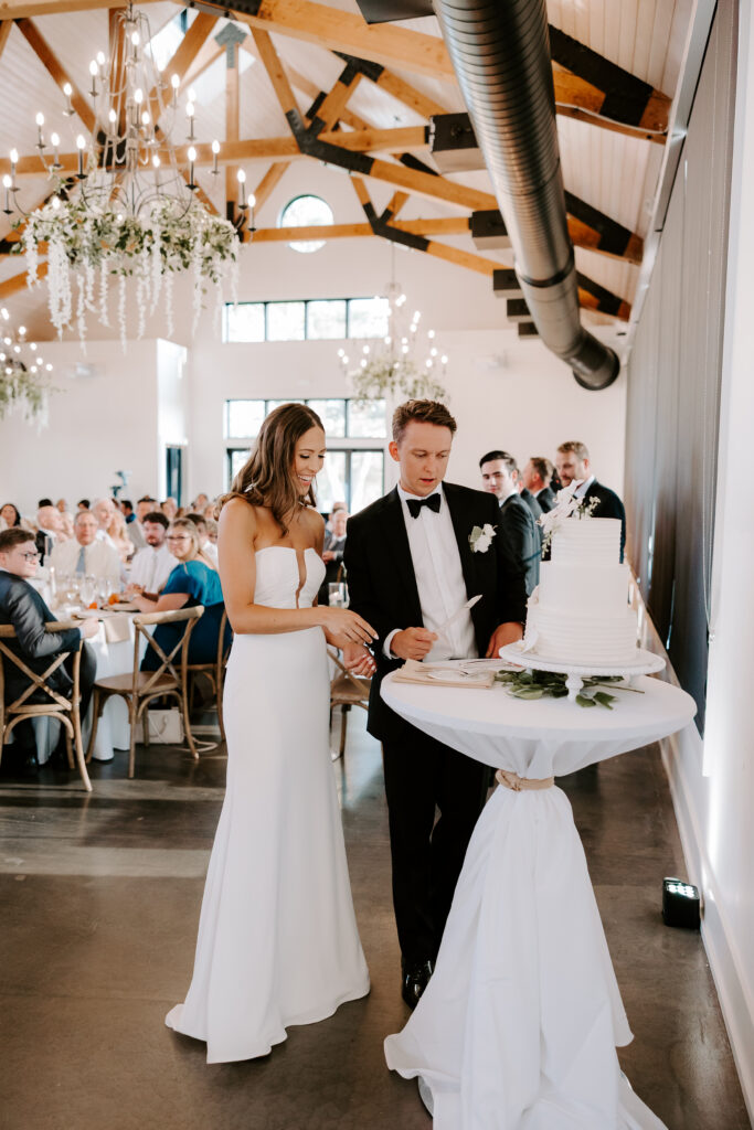 The Carriage House Wedding Oconomowoc Wisconsin