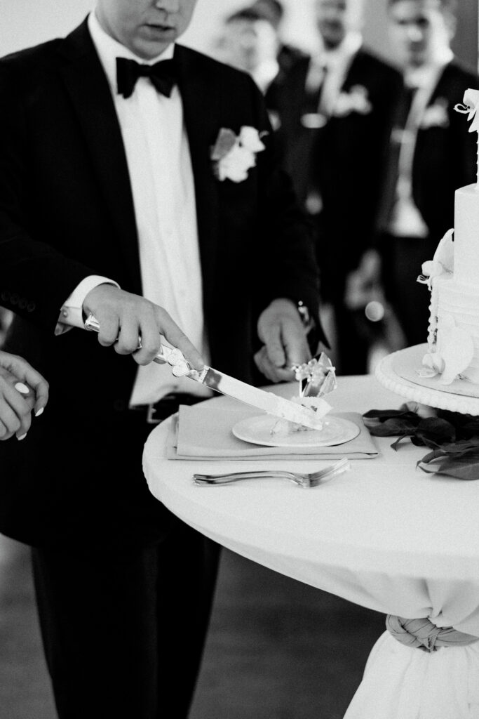 The Carriage House Wedding Oconomowoc Wisconsin