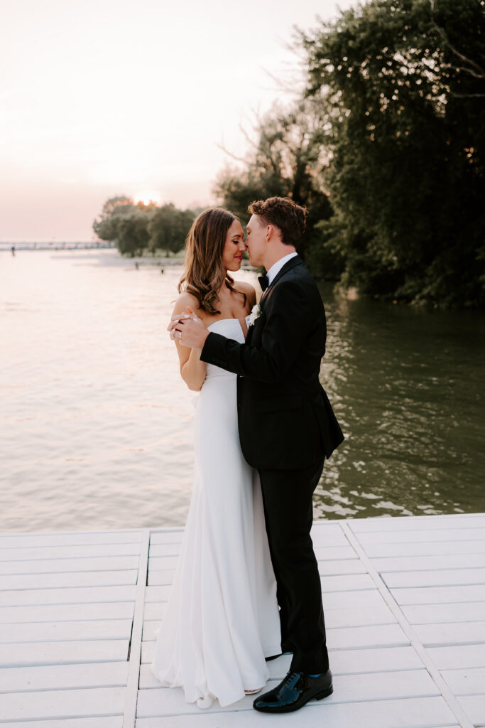 The Carriage House Wedding Oconomowoc Wisconsin